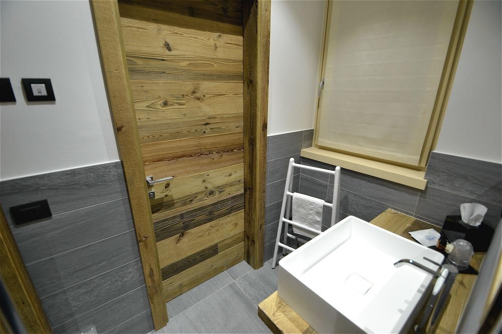 Hotel Piccolo Tibet Livigno Extérieur photo