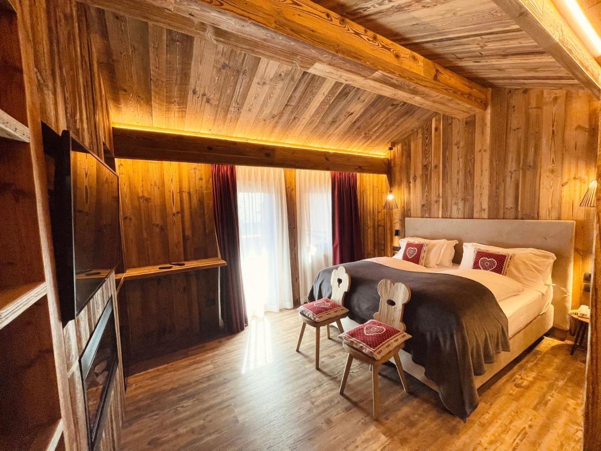 Hotel Piccolo Tibet Livigno Extérieur photo