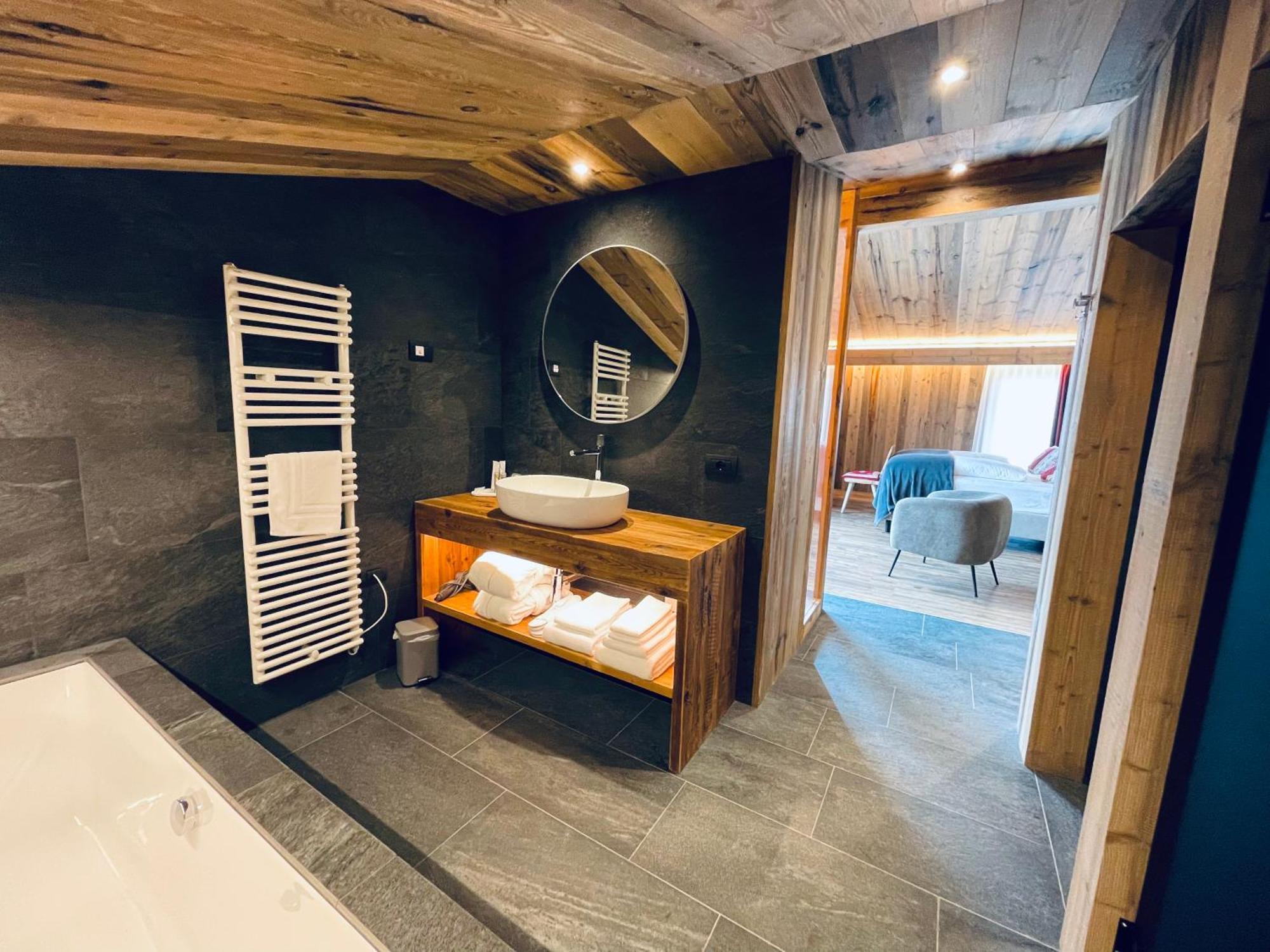 Hotel Piccolo Tibet Livigno Chambre photo
