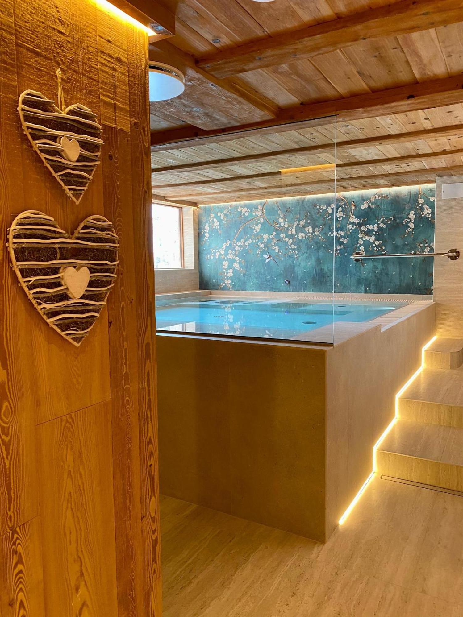 Hotel Piccolo Tibet Livigno Extérieur photo