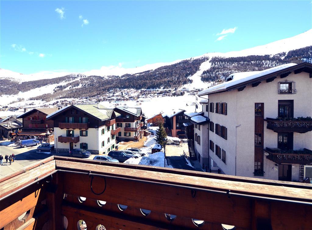 Hotel Piccolo Tibet Livigno Extérieur photo